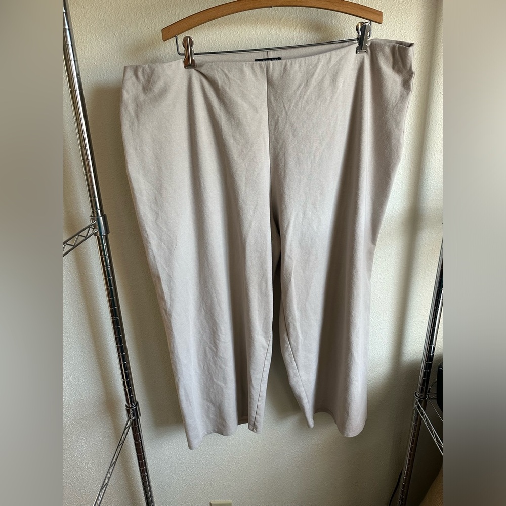 EILEEN FISHER Pants.
